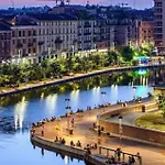 Appartement Navigli,m2 A Stone's Throw From The Subway *