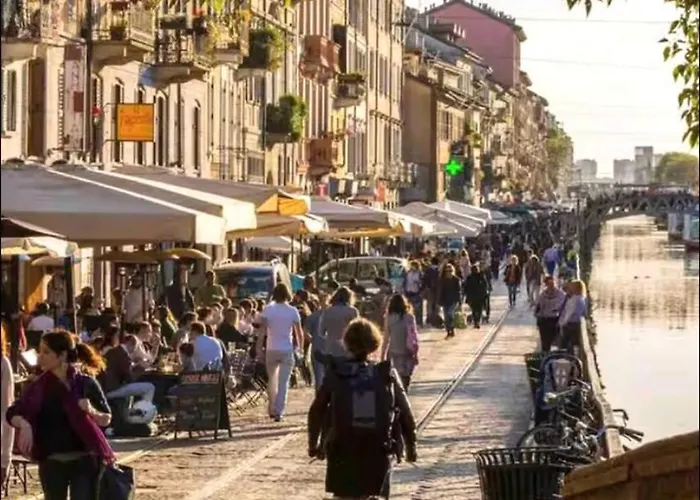 Navigli,m2 A Stone's Throw From The Subway 아파트 밀라노